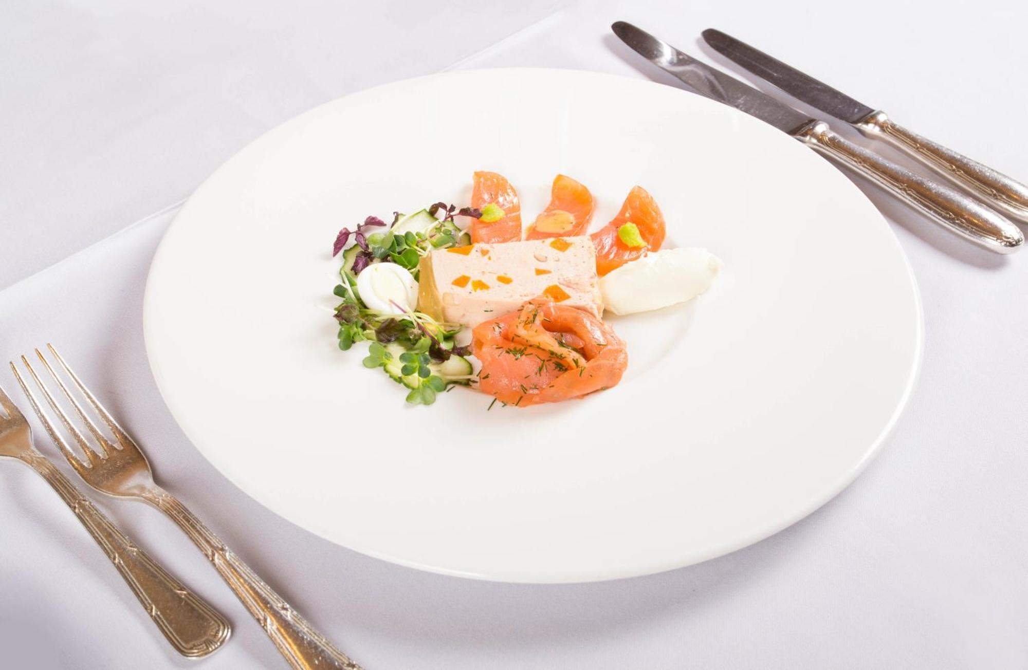 Hotel Restaurant Vinothek Lamm باد هيرنالب المظهر الخارجي الصورة