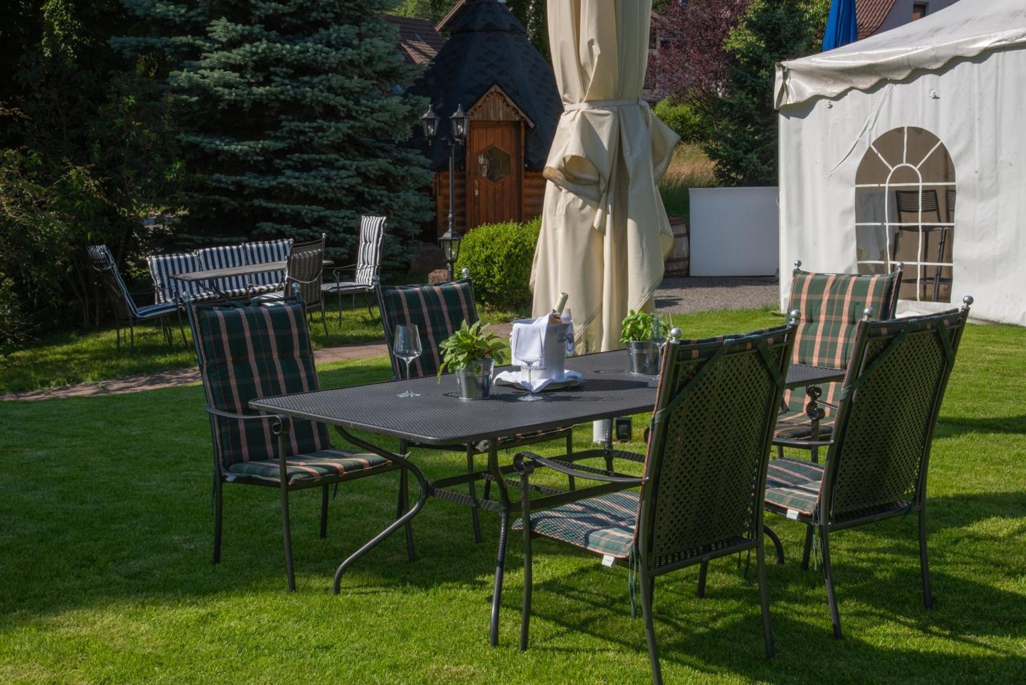 Hotel Restaurant Vinothek Lamm باد هيرنالب المظهر الخارجي الصورة
