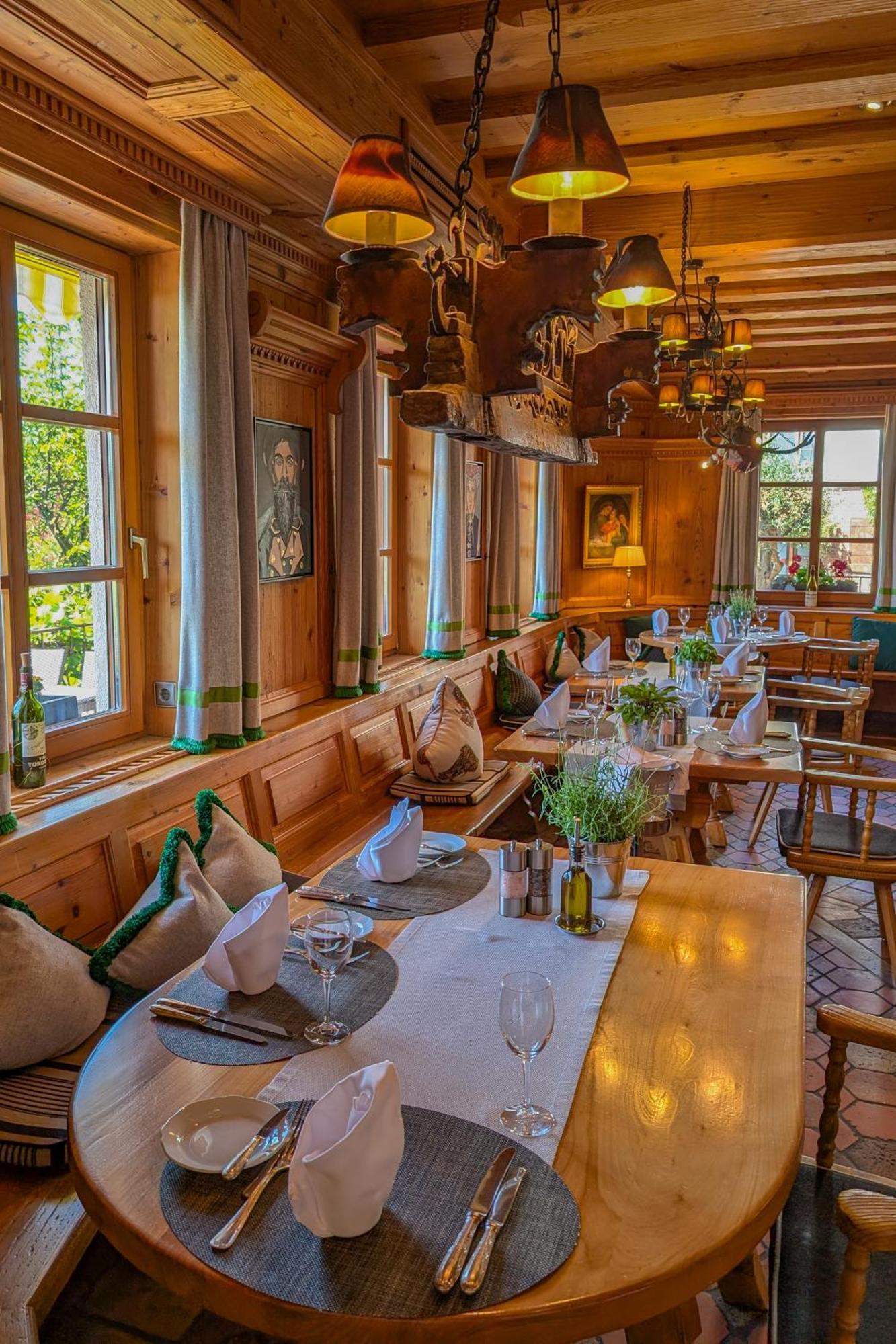 Hotel Restaurant Vinothek Lamm باد هيرنالب المظهر الخارجي الصورة