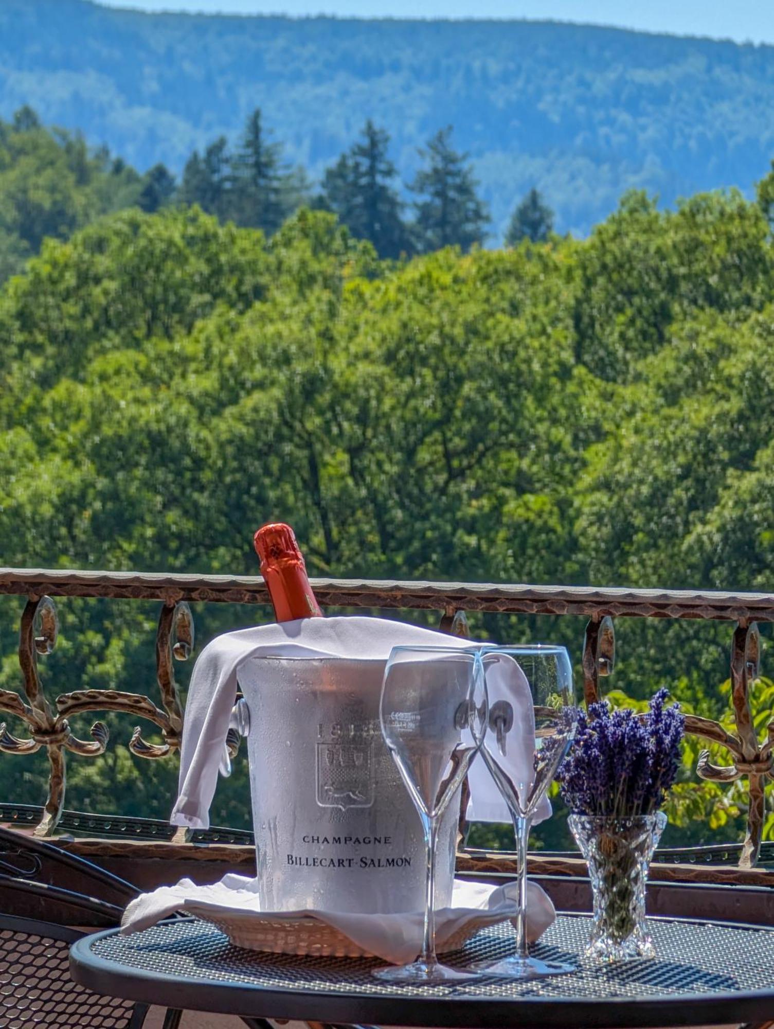 Hotel Restaurant Vinothek Lamm باد هيرنالب المظهر الخارجي الصورة