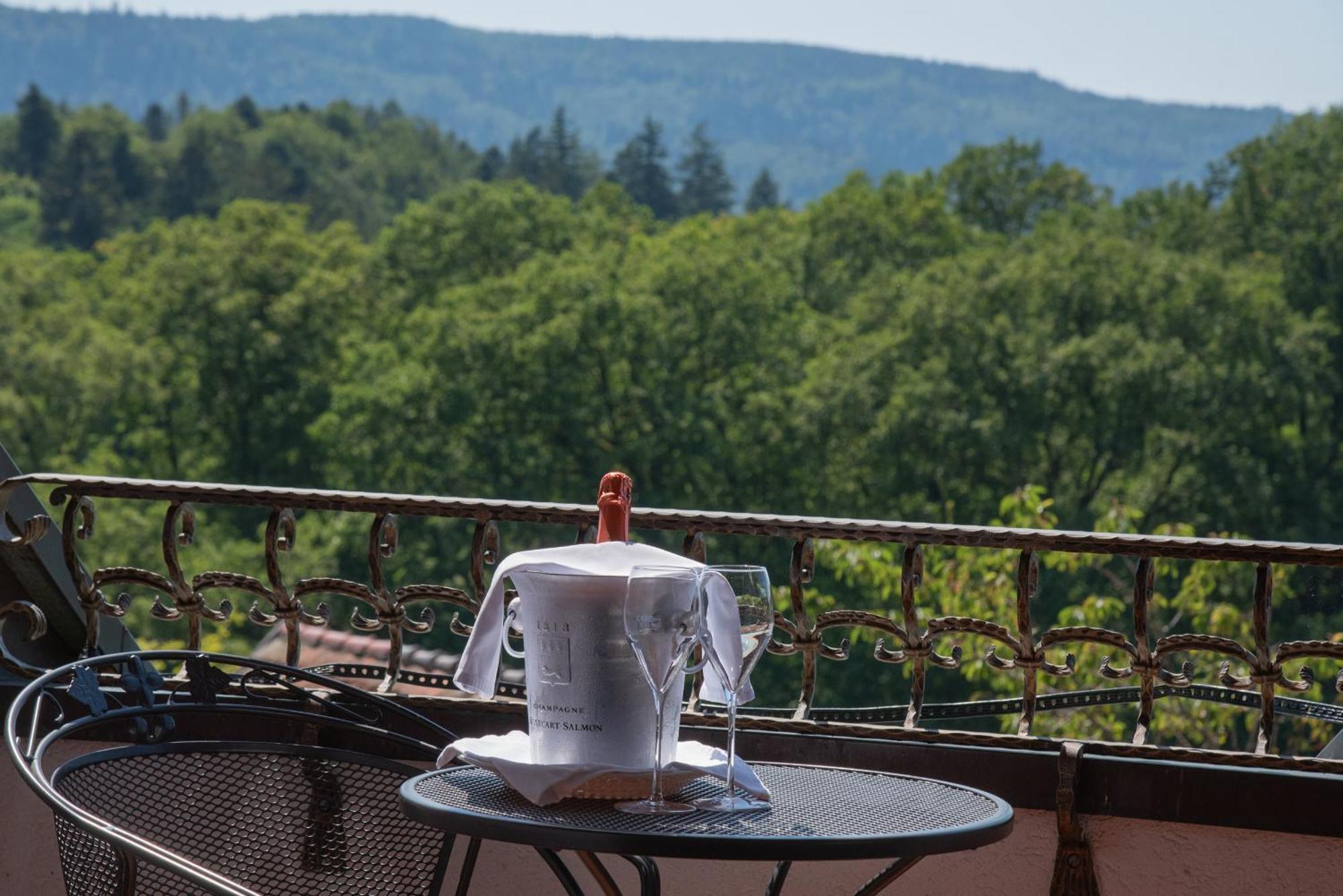 Hotel Restaurant Vinothek Lamm باد هيرنالب المظهر الخارجي الصورة