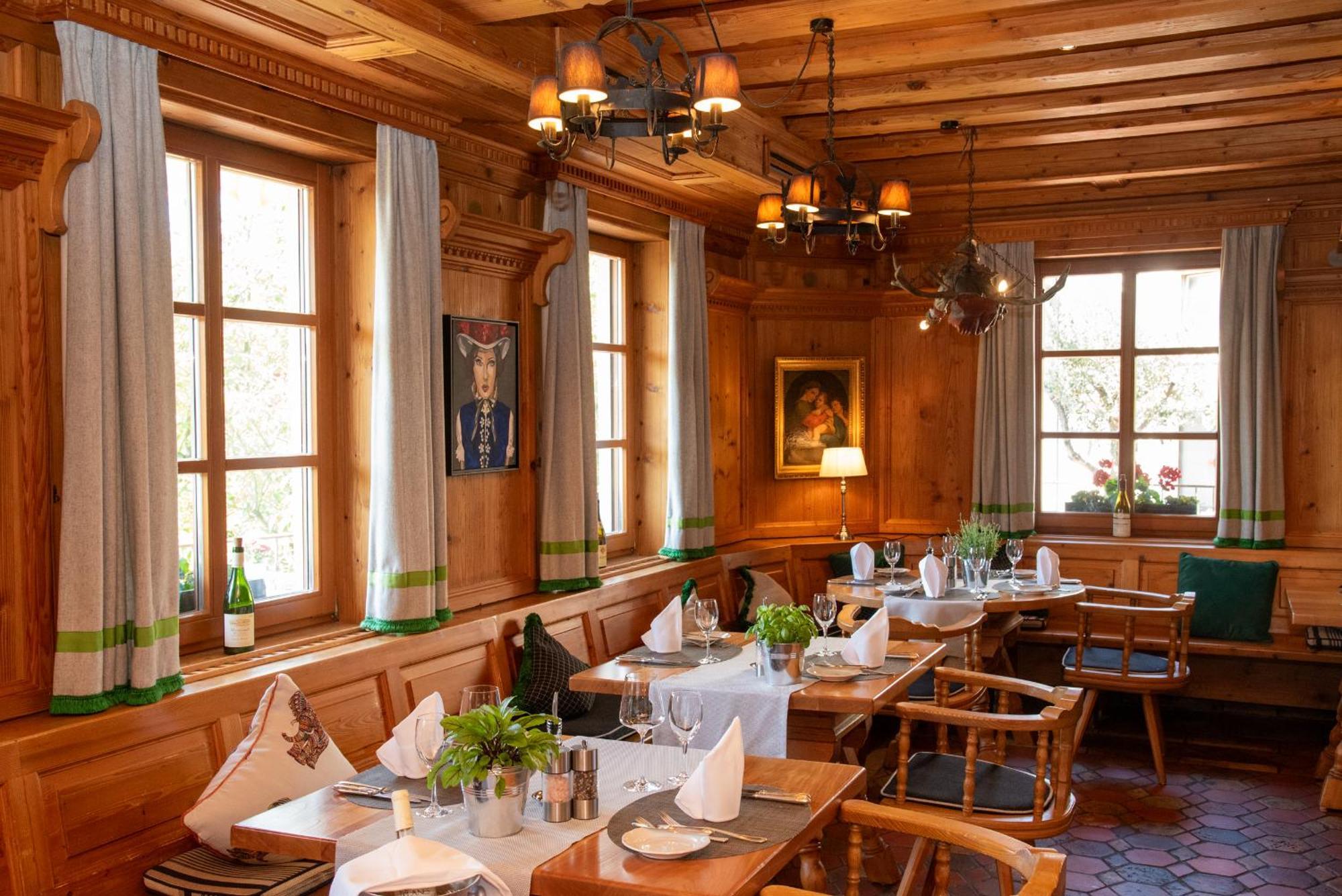 Hotel Restaurant Vinothek Lamm باد هيرنالب المظهر الخارجي الصورة