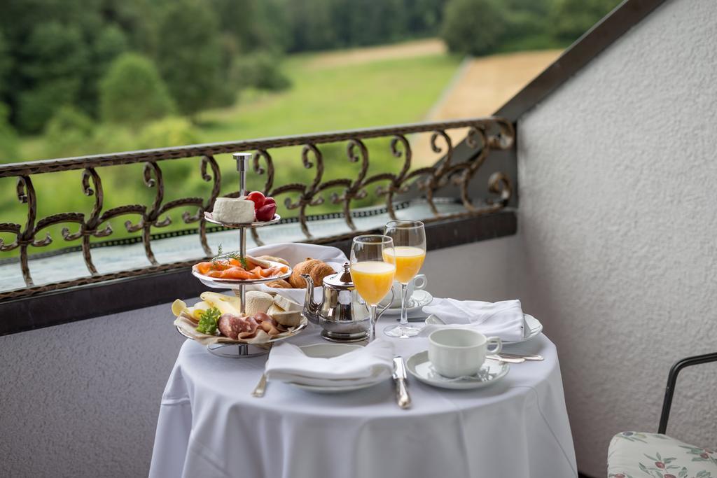 Hotel Restaurant Vinothek Lamm باد هيرنالب المظهر الخارجي الصورة